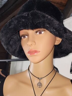 Y2k Inspired Black Faux Fur Bucket Hat - Women's Winter Accessory OS